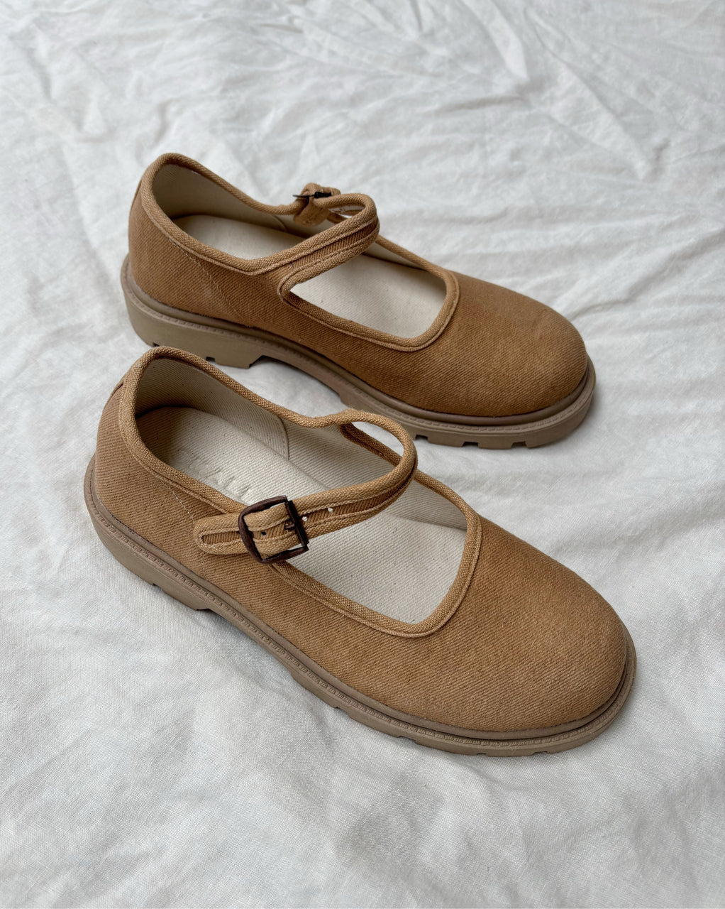 Honey | Lug Sole Classic Mary Jane