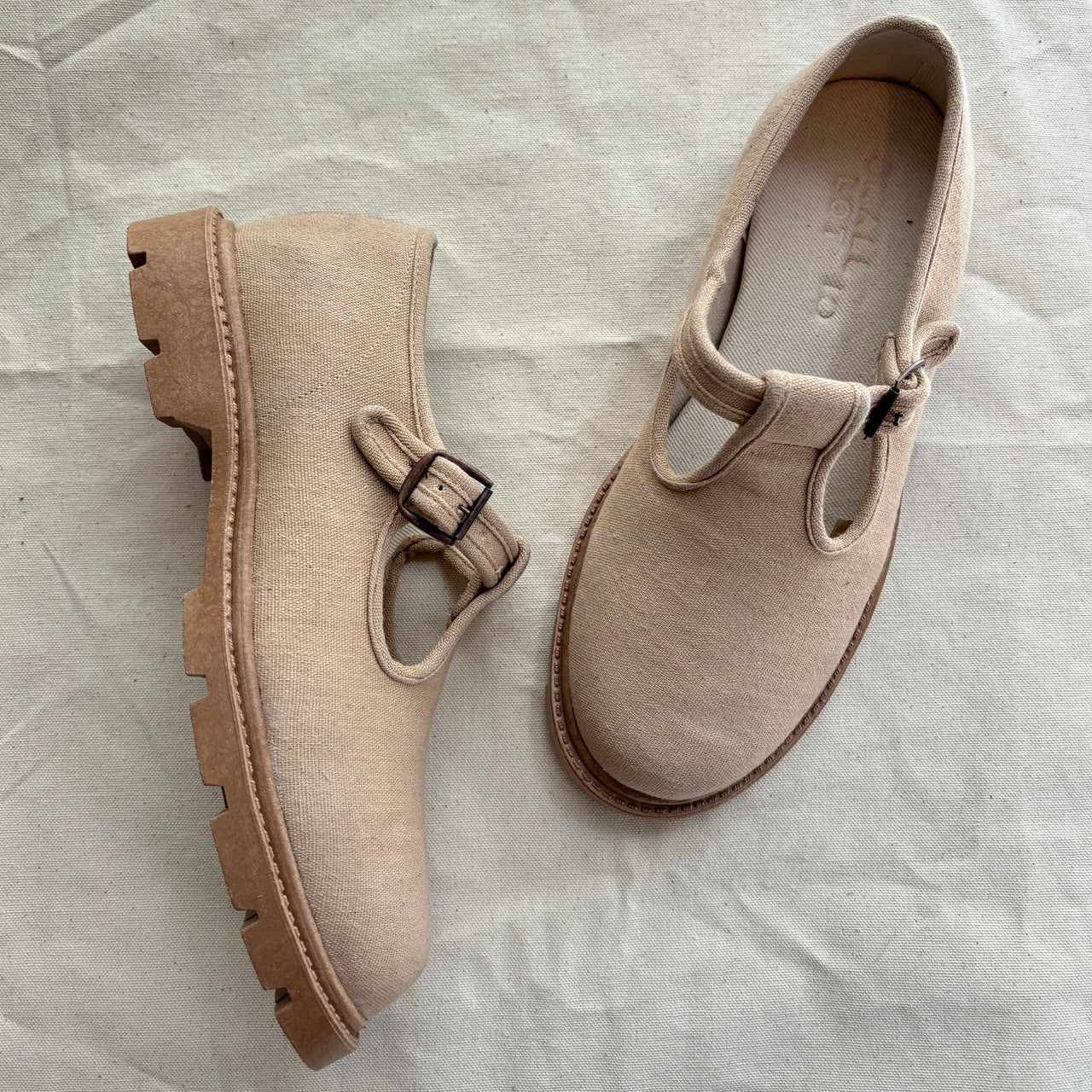 Beige | Lug Sole T-Strap MJ | Size 10